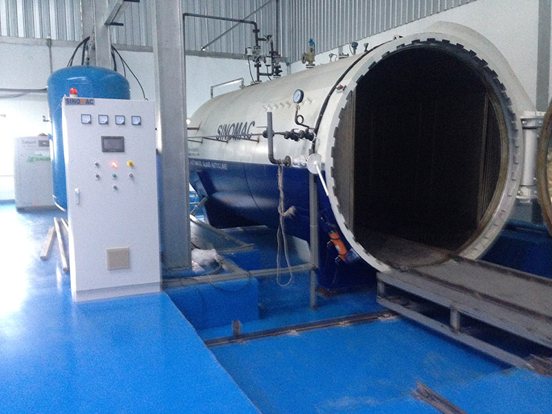 宁波三晶光电蒸压釜