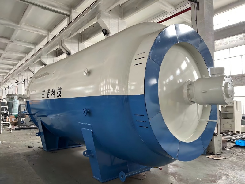 委内瑞拉 Distribuidora Gris Y Bronce CA 3040 玻璃釜