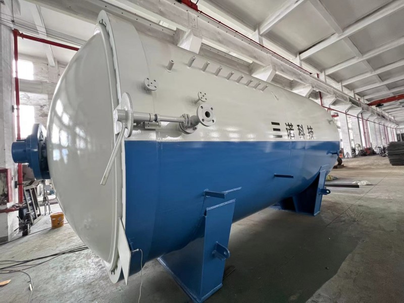 委内瑞拉 Distribuidora Gris Y Bronce CA 3040 玻璃釜