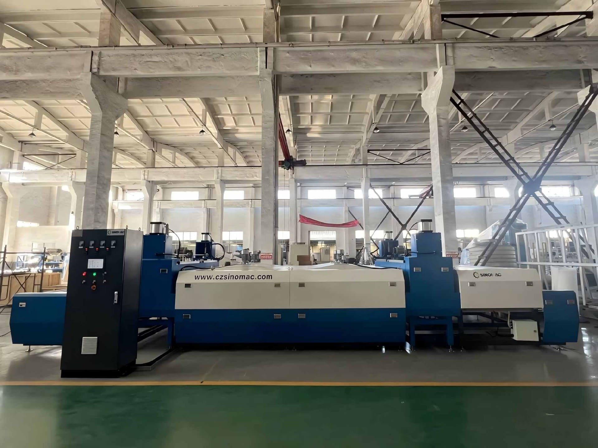 伊朗夹胶玻璃玻璃生产线