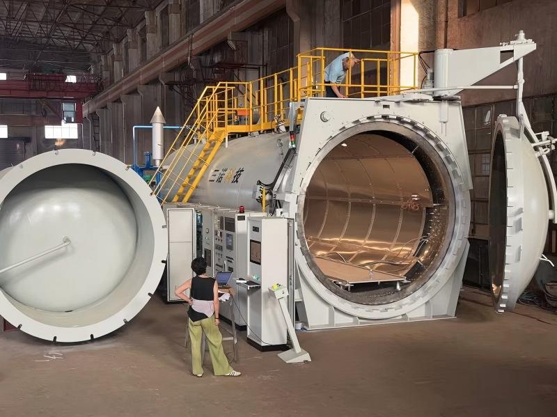 俄罗斯ERSTVAK3080热压罐